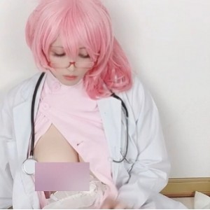 日本伪娘Momo的Onlyfans小合集：给力与热情的视频，带你感受梦想的力量。